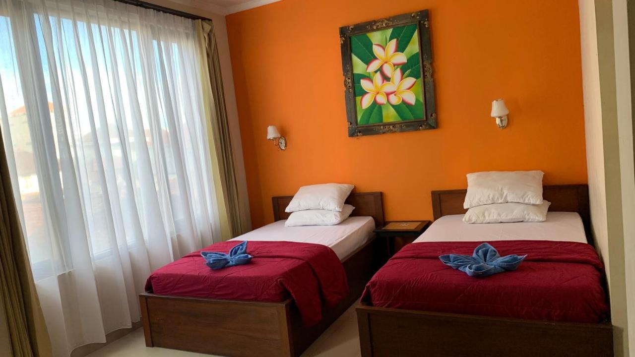Taxa Uma Guest House كوتا المظهر الخارجي الصورة