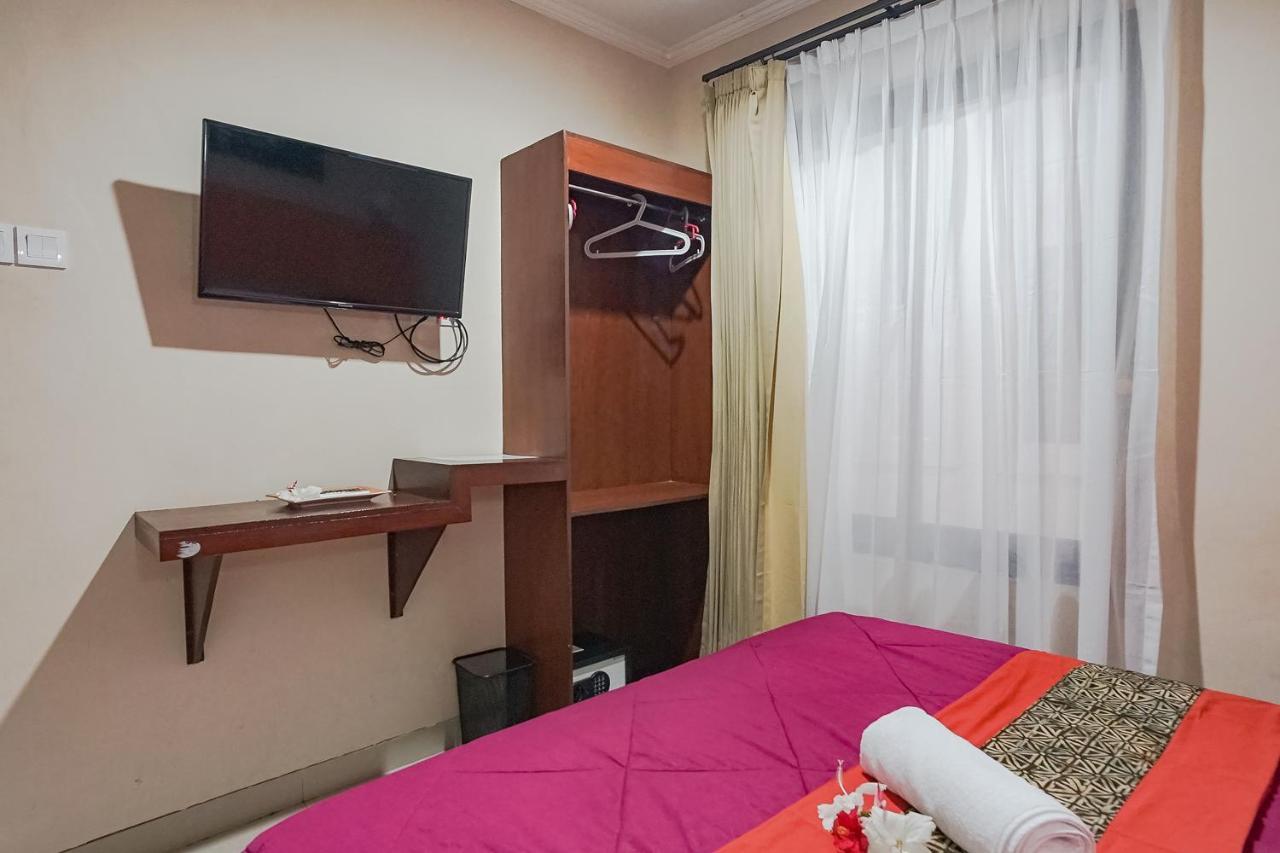 Taxa Uma Guest House كوتا المظهر الخارجي الصورة
