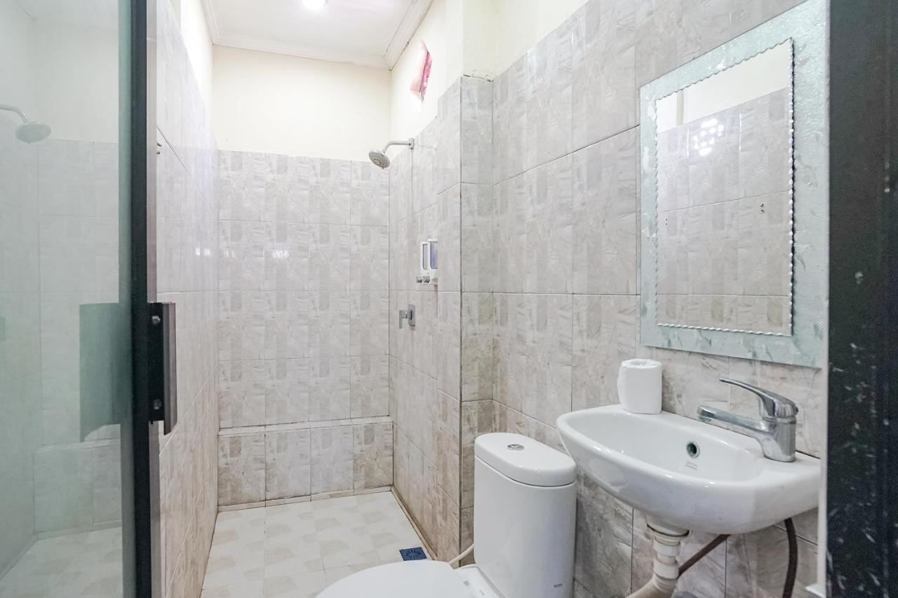Taxa Uma Guest House كوتا المظهر الخارجي الصورة